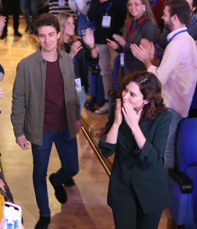«Me he quedado con uno de vuestros lemas, el de la campaña de Ignacio Dancausa que dice que Es la Hora de la Libertad, pero sobre todo cuando habláis del valor de la Libertad.» Isabel Díaz Ayuso, Presidenta del PP de Madrid